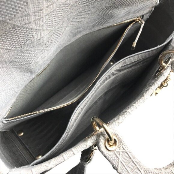 Christian Dior Lady D-Lite Handbag 2-way hand/shoulder bag, grey. - Picture 6 of 11